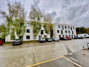 FRONT ASPECT- click for photo gallery